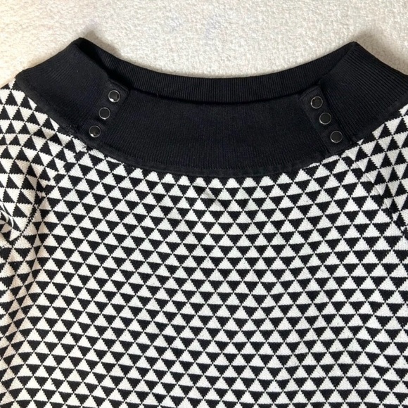 WHBM geometric print black & white sweater - Picture 5 of 12